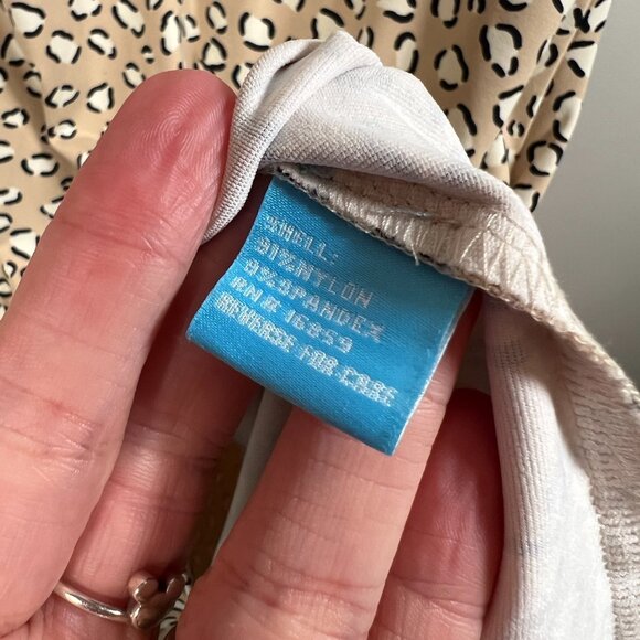 J. Mclaughlin Leopard Shirt Dress Size Medium Animal Print Catalina Cloth Work - Picture 8 of 9